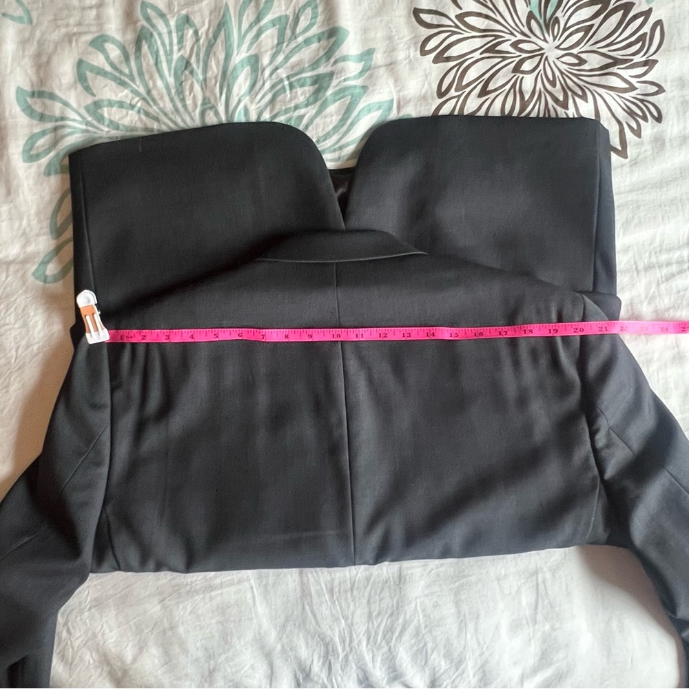 Ralph Lauren Gray Single-Breasted Men’s  Suit - Picture 9 of 16